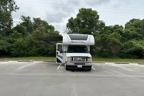 Nyler's Rolling AirBnB