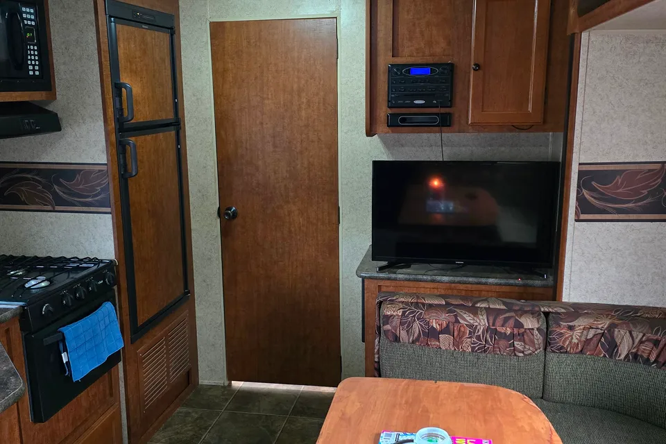 Jimmy's skyline 236 Travel Trailer