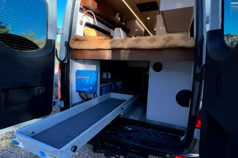 The Elite Explorer - Luxury Off-Grid 4x4 Sprinter Van (Seattle/Tacoma)