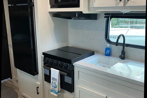 2024 Brand New Jayco Jay Flight 260BH Travel Trailer AKA Maggie