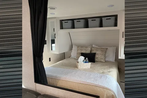 2024 Brand New Jayco Jay Flight 260BH Travel Trailer AKA Maggie