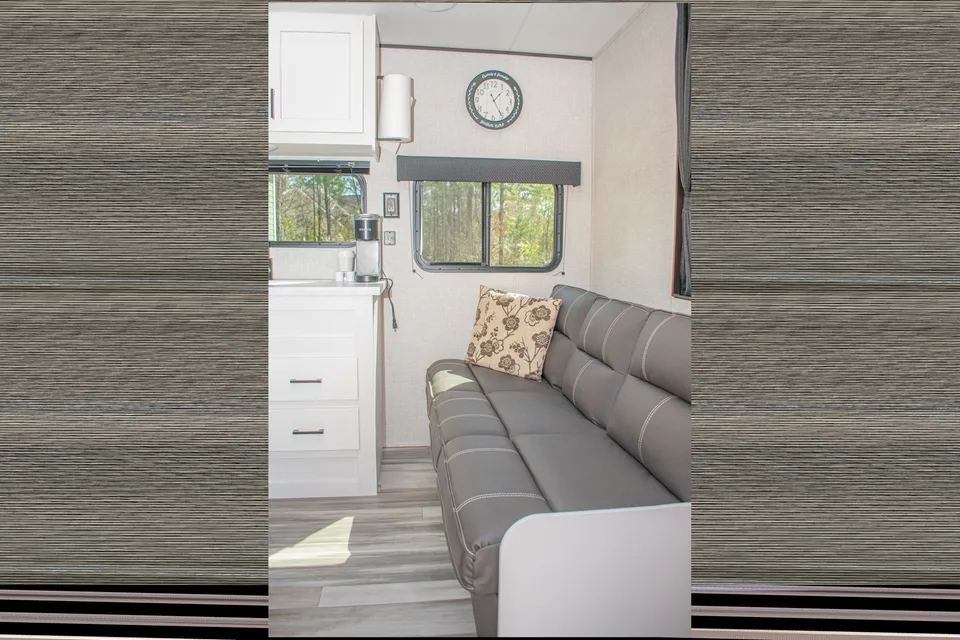2024 Brand New Jayco Jay Flight 260BH Travel Trailer AKA Maggie