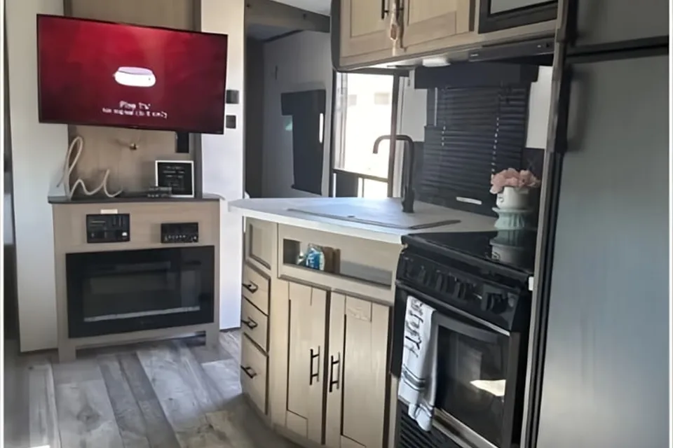 Family Fun Sundance 241 BH Travel Trailer