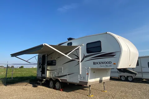 Brad's Forest River Rockwood Fifth Wheel