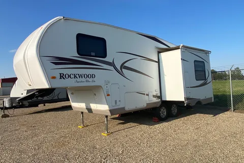 Brad's Forest River Rockwood Fifth Wheel
