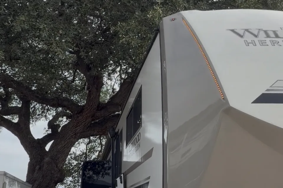 Canyon Lake Retreat RV Cottage