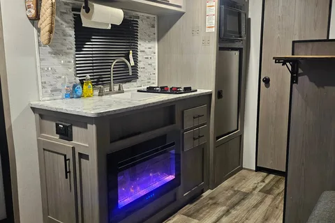 Kane's Travel Palace
