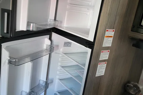 Jordan's Gulf Stream Kingsport 248bh Travel Trailer