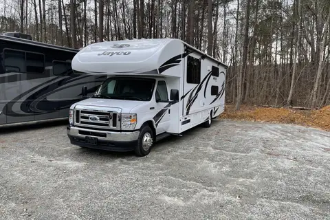 Tim's Jayco 31F Class C Family Friendly "Olaf"