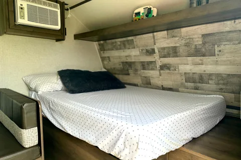 Cozy Coleman Lantern Travel Trailer