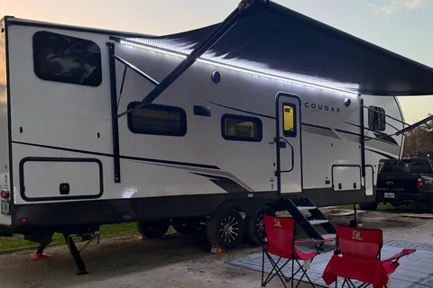Carson's Keystone Cougar Sport Fifth Wheel