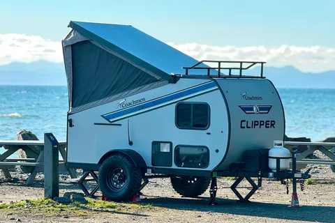 JnM Clipper Camper