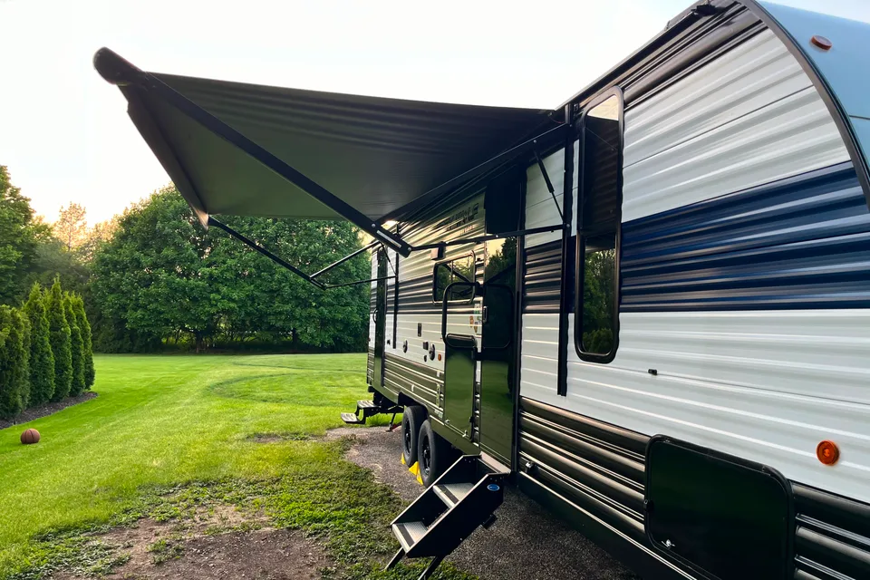 2024 Grey Wolf Family Bunkhouse | Sleeps 9 | Delivery Available