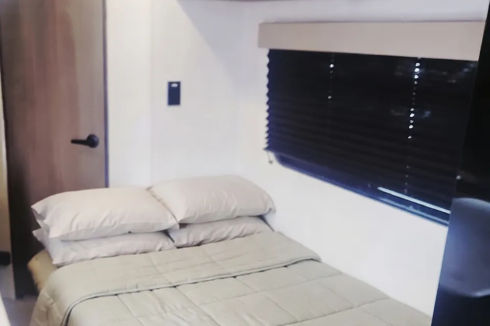 Sleeps 8! Family Bunkhouse! Tow or We Deliver & Setup | Grand Design 24BHX