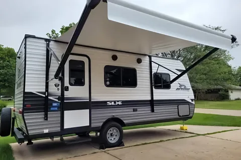  Jayco Jay Flight SLX 195RB Travel Trailer