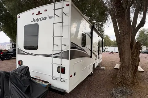 Family Fun Motorhome-Adventures Await! No experience needed
