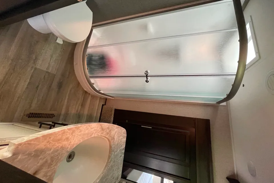 Matt and Valerie’s Jayco Eagle Fifth Wheel