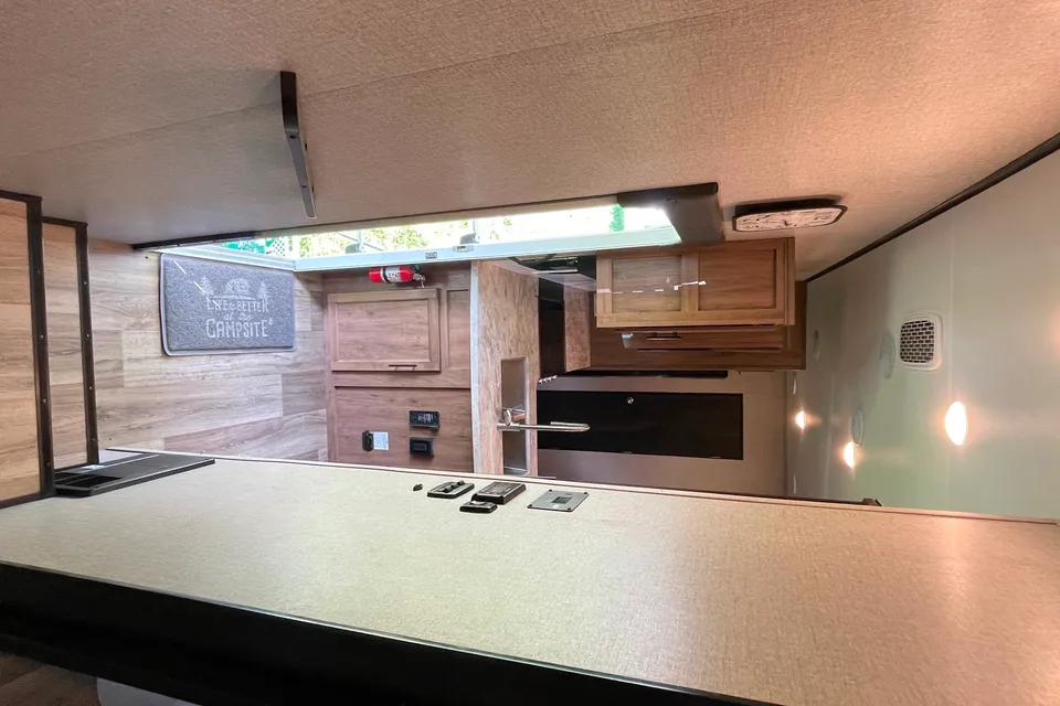 Matt and Valerie’s Jayco Eagle Fifth Wheel