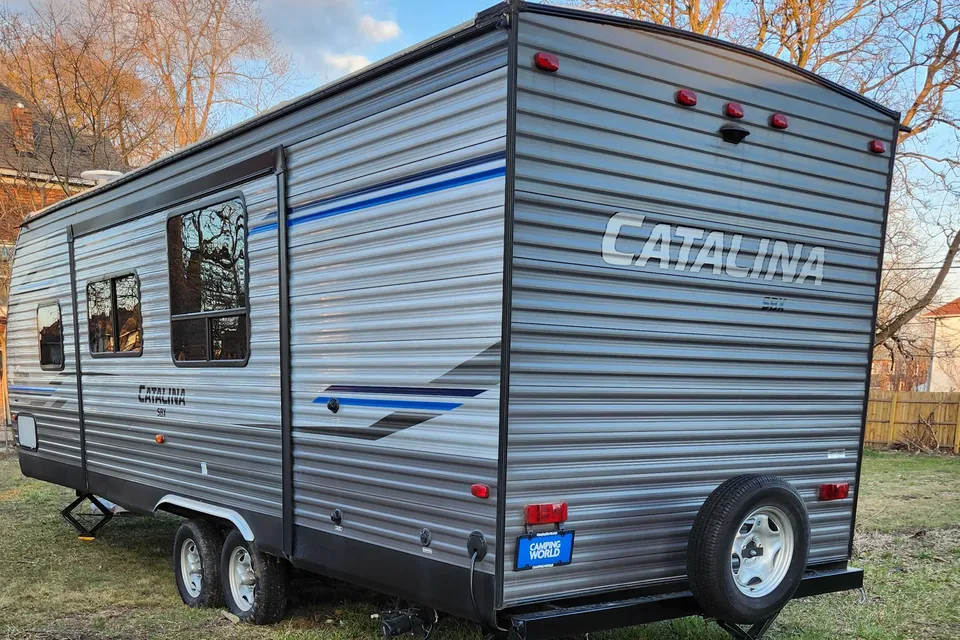 Catalina Blue "Fully Winterized" "Family Friendly"