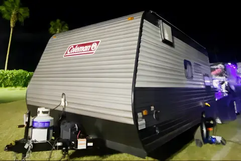 Let's Go Camping!!! 2022 Coleman Lantern 17B!