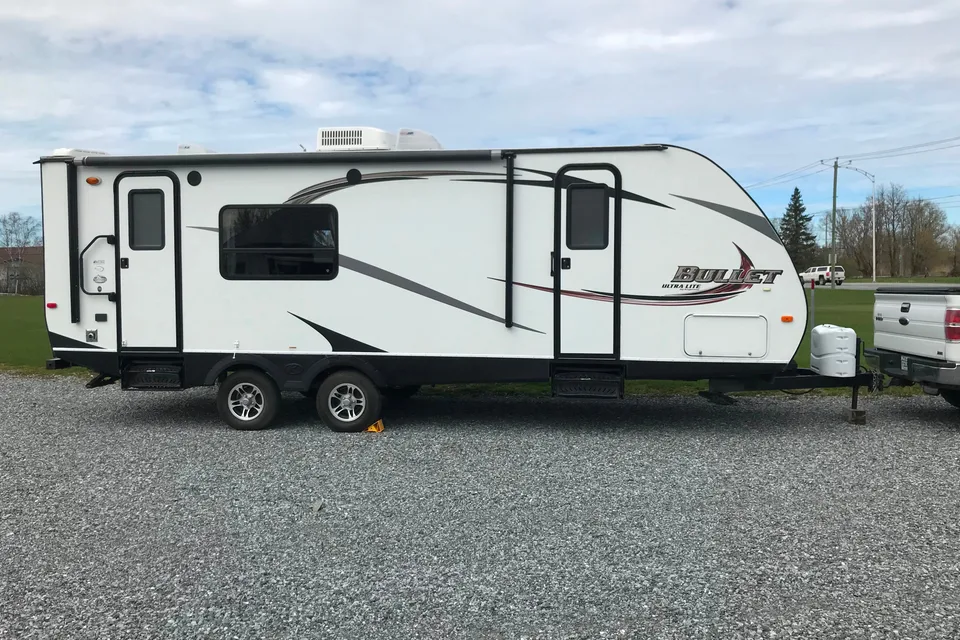 André Keystone Bullet Travel Trailer