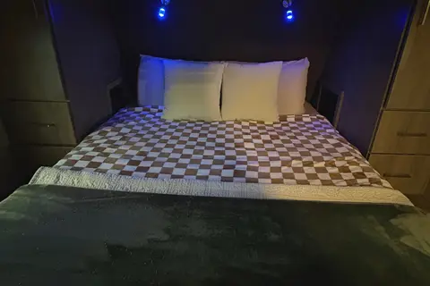 The Bedside Manor