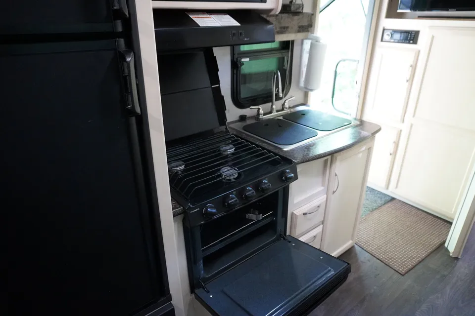 Fully Stocked + Blackstone + Solar panel!