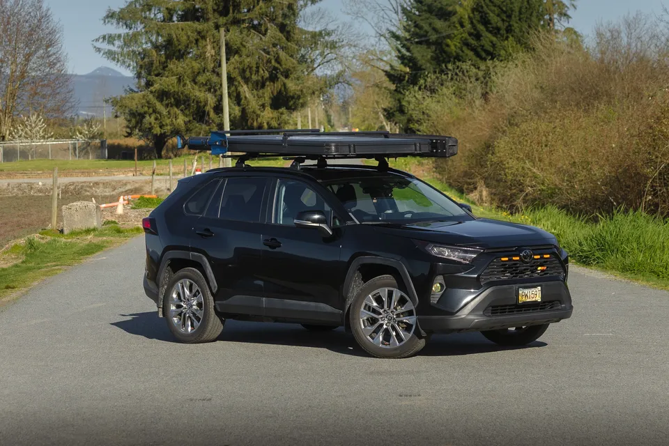 Mirror Memories's Toyota RAV4 Roof-Mounted Tent