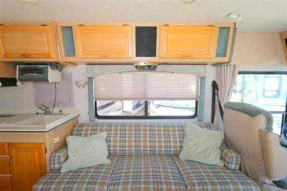 Joshua's National RV Dolphin Class A