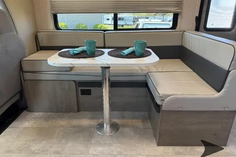 2023 Freelander 26DS | Yellowstone-Ready, Fully Stocked, Sleeps 6, SOLAR