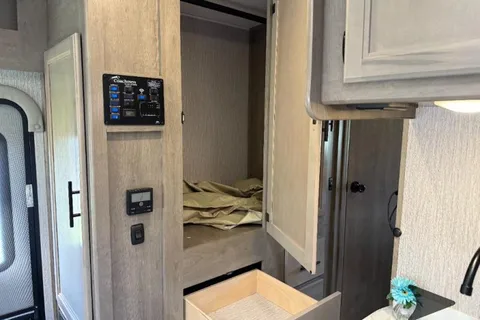 2023 Freelander 26DS | Yellowstone-Ready, Fully Stocked, Sleeps 6, SOLAR