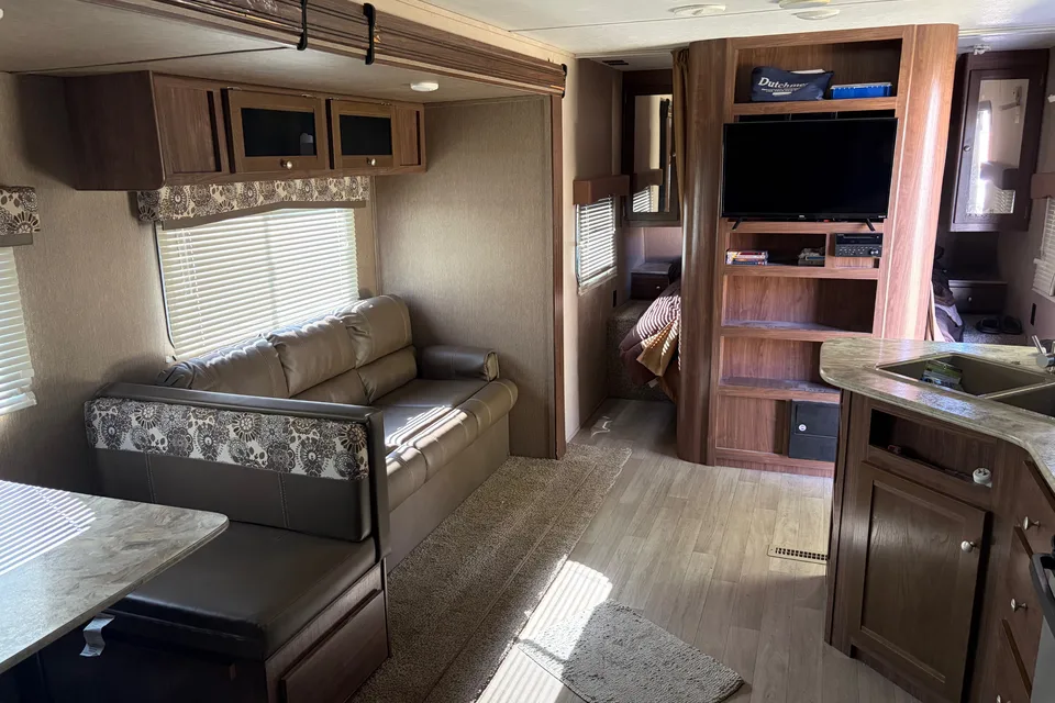 CPServices Coleman 263BH Travel Trailer