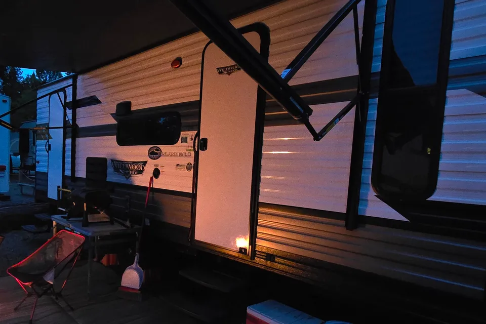Shari's Forest River Wild wood, island lite Travel Trailer