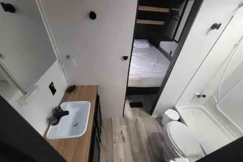  Rv Rentals Way Of Life's Family Special, 2-Bed/2-Bath 335BHSWE Travel Trailer S2