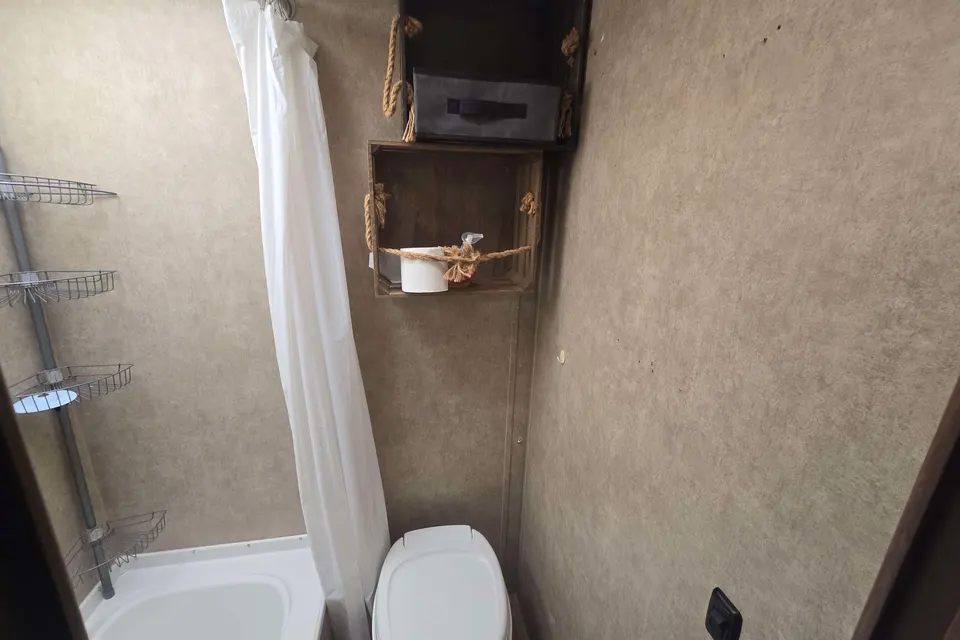 2019 Coachman Viking 17BH
