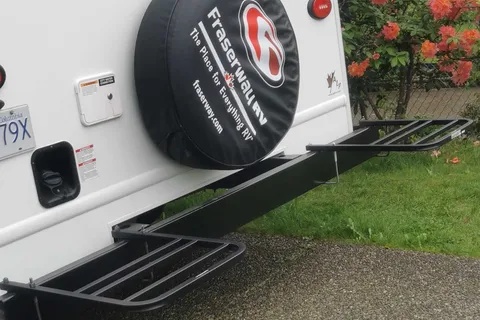 Emma's 2021 Ford 19ft motorhome