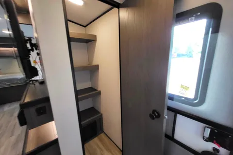 2022 cruiser rv mpg ultra lite