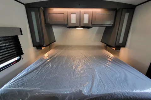 2022 cruiser rv mpg ultra lite