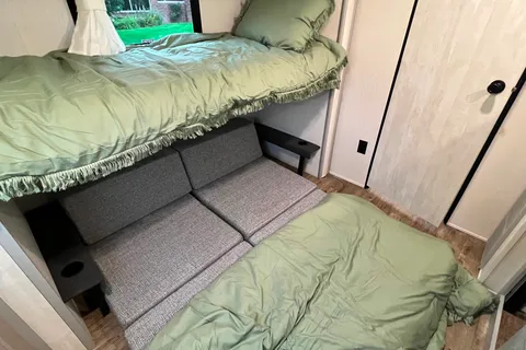 Duane's Forest River 2023 Vibe BH34 Travel Trailer