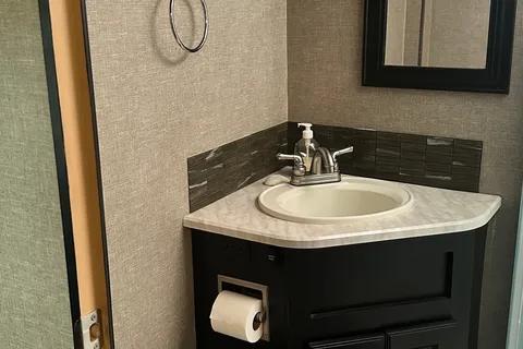 Amy's Winnebago Vista Lx Class A