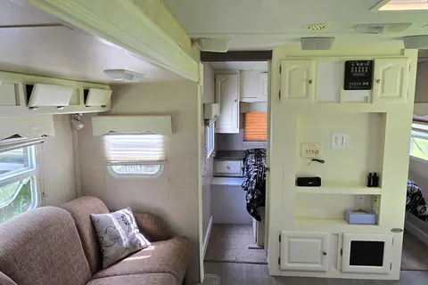 Forest River Flagstaff Classic Super Lite Travel Trailer