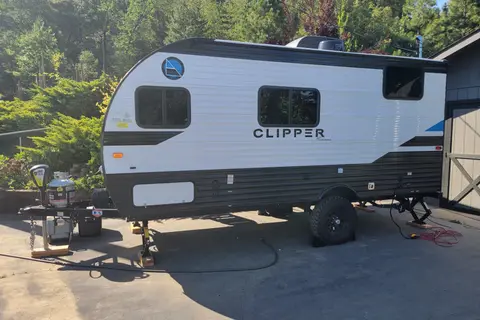 Coachmen Clipper 17BH Travel Trailer