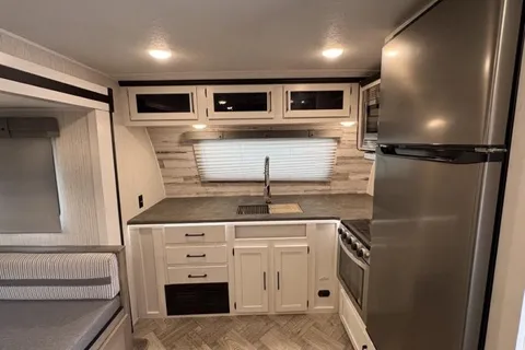 Palomino puma travel trailer