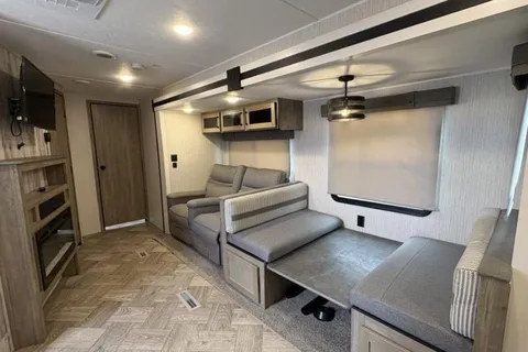 Palomino puma travel trailer