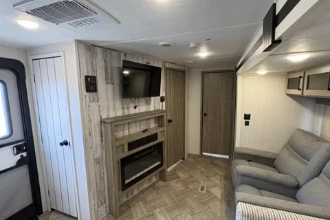 Palomino puma travel trailer