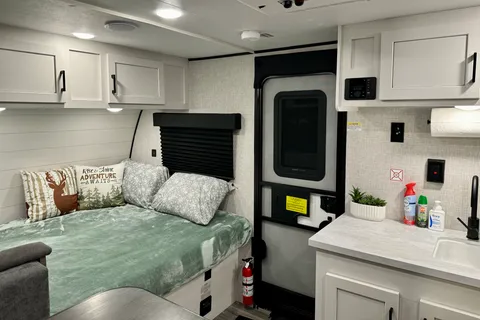 Jayco Jay Flight SLX Travel Trailer