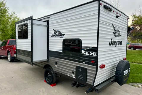 Jayco Jay Flight SLX Travel Trailer