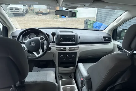 Hani’s Campervan