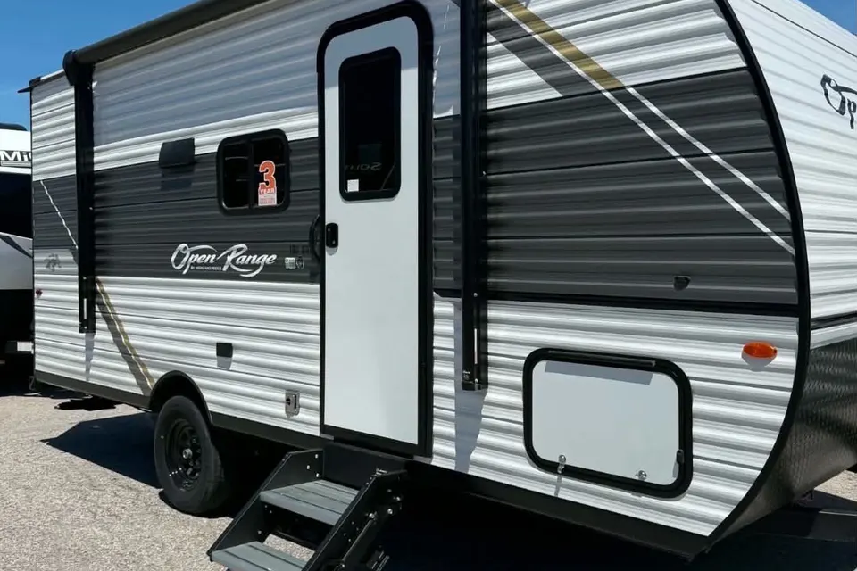 Lasha's Highland Ridge RV Open range 180HS Travel Trailer