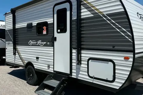 Lasha's Highland Ridge RV Open range 180HS Travel Trailer